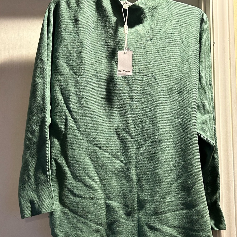Chic Green Turtleneck Rayon Blend Sweater for Women